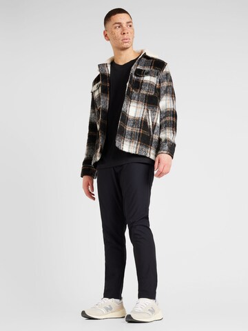 BRAVE SOUL Between-season jacket in Black