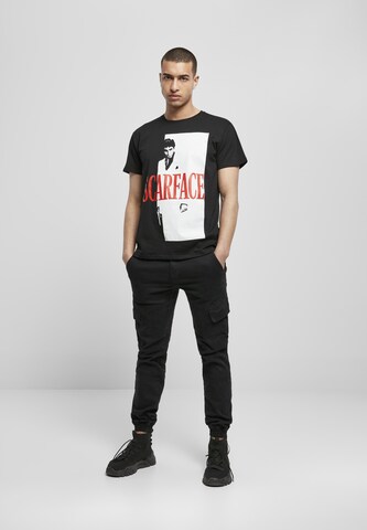 Tricou 'Scarface' de la Merchcode pe negru