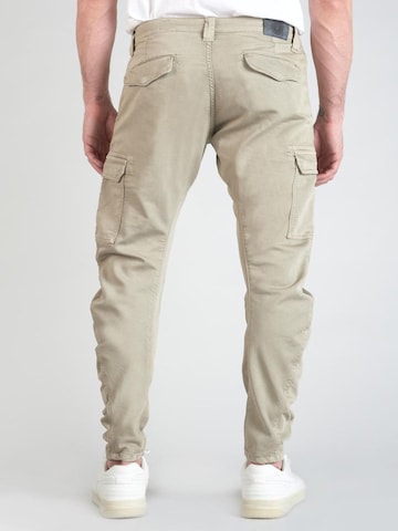 Effilé Pantalon chino 'KOGE' Le Temps Des Cerises en beige