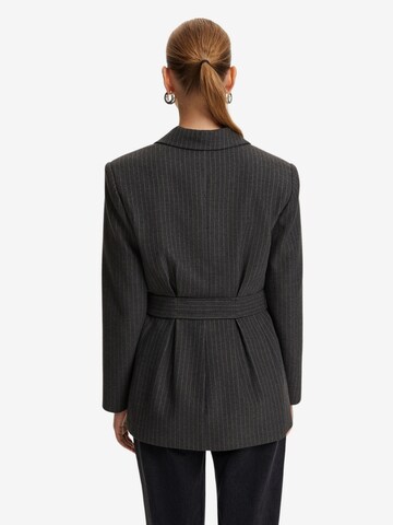 NOCTURNE - Blazer en gris