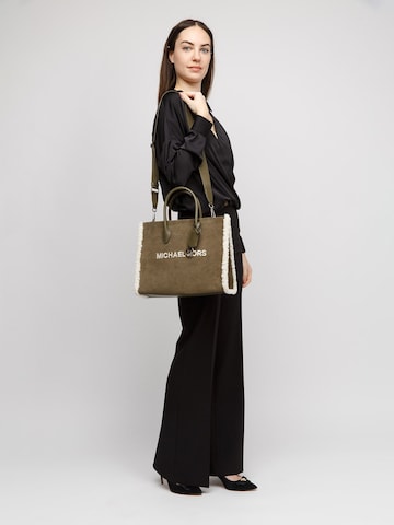 Michael Kors Handtas 'Mirella Medium Suede and Faux Shearling Tote Bag' in Groen