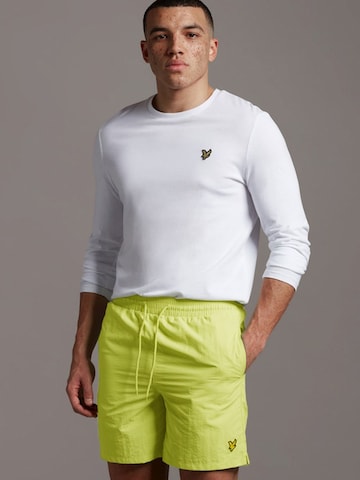 Lyle & Scott Swimming shorts in Green: front