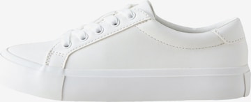 Next Tennarit värissä valkoinen: etupuoli