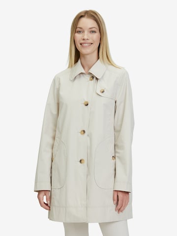 Manteau mi-saison Betty Barclay en beige : devant