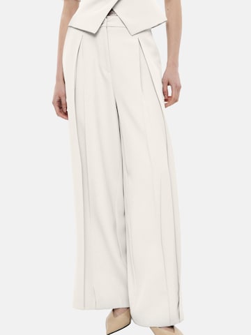 IMPERIAL Regular Trousers 'IMPERIAL PANTALONE PANTALONE' in White