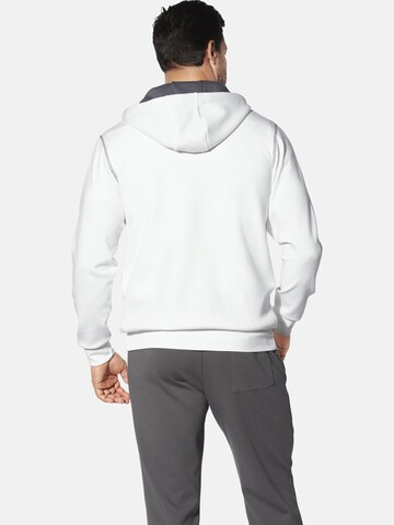 Jan Vanderstorm Sweatjacke ' Finndor ' in Weiß