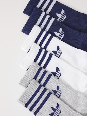 Chaussettes ADIDAS ORIGINALS en bleu