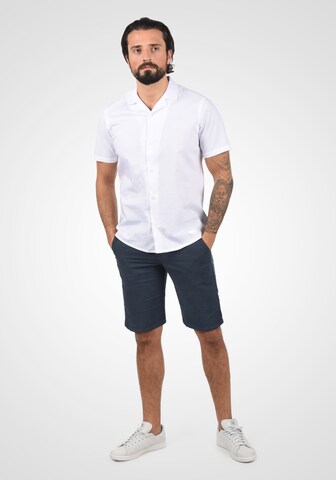!Solid - regular Pantalón chino en azul