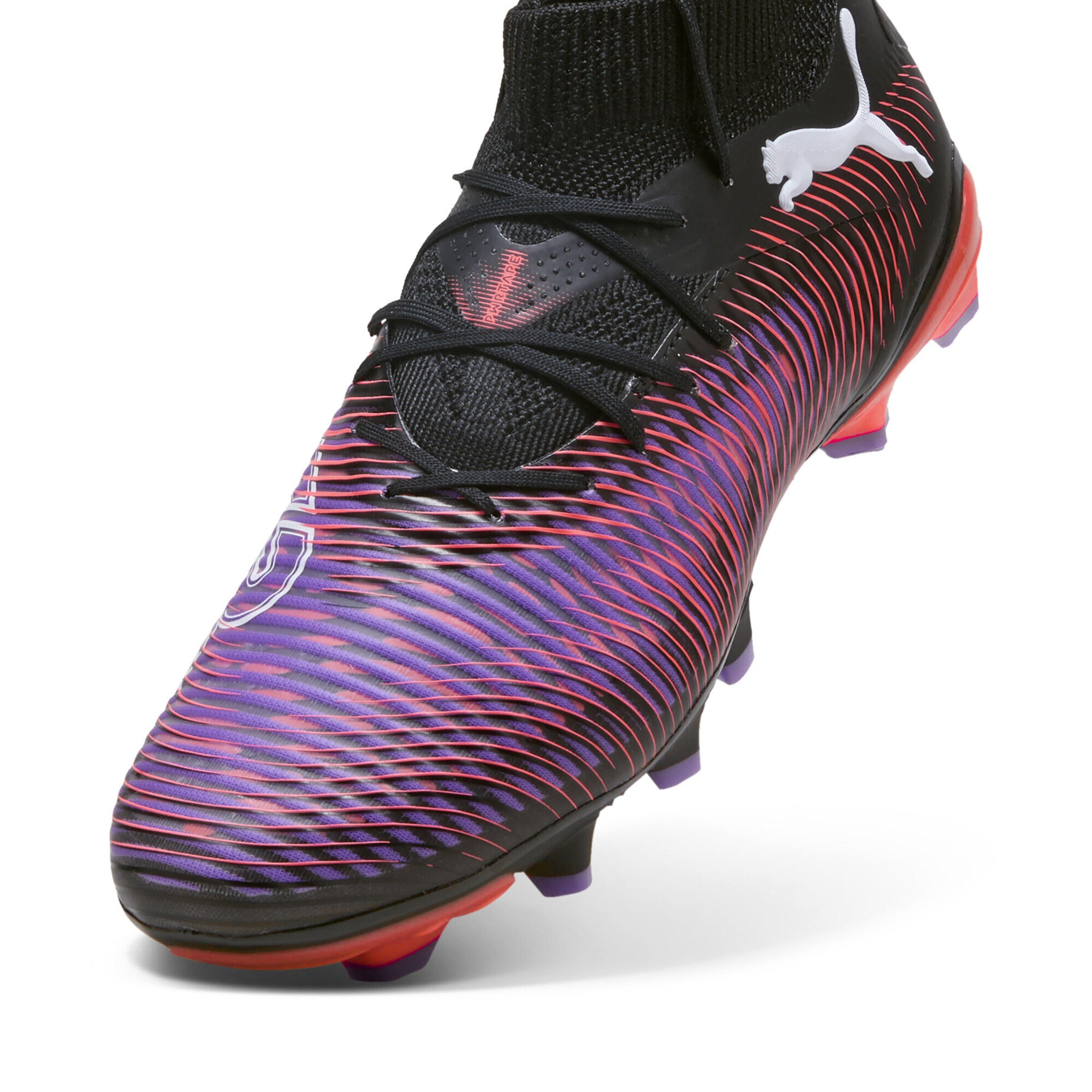 Chaussure de foot 'Future 8 Pro' PUMA en noir
