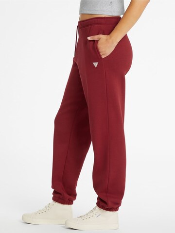 GUESS JEANS Tapered Pants in Red