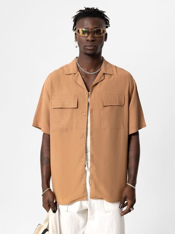 Chemise 'Athens' VAMOS CLO en beige : devant