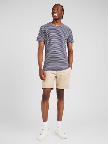 Tricou de la GARCIA pe albastru