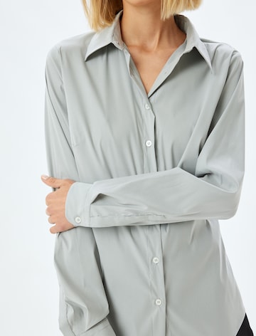 Koton Bluse in Grau