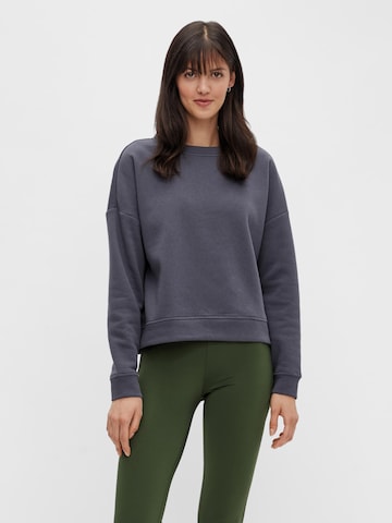 PIECES Sweatshirt 'Chilli' i grå: framsida
