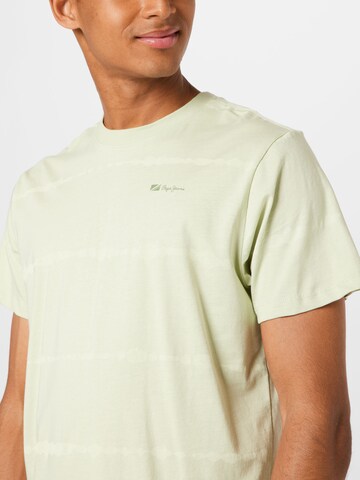 Pepe Jeans T-Shirt 'ALAM' in Grün