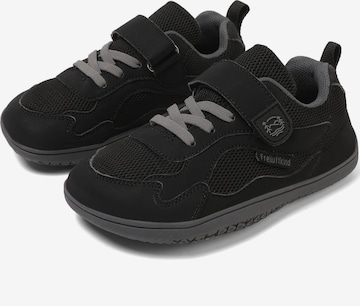 Freiluftkind Sneakers 'Everest Kids' in Black: front