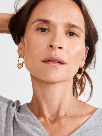 Pilgrim Обеци 'NOVA' в злато: отпред