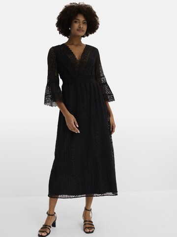 bonprix Kleid in Schwarz: Vorderseite