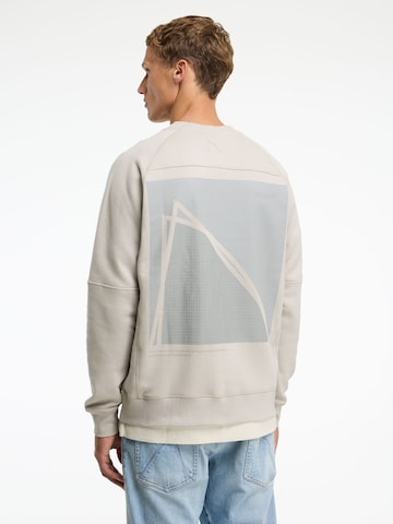 CHASIN' Sweatshirt 'Ido' in Beige