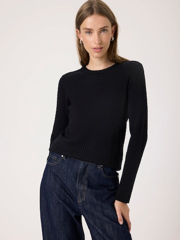 Pullover 'SLSpina' di SOAKED IN LUXURY in nero: frontale