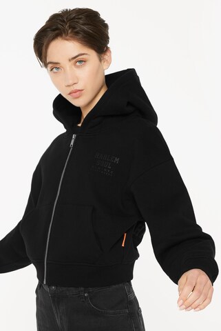 Harlem Soul Zip-Up Hoodie 'DAR:LA' in Black