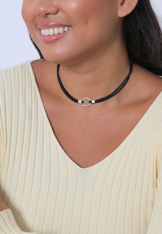 ELLI Necklace 'Kreis' in Black: front