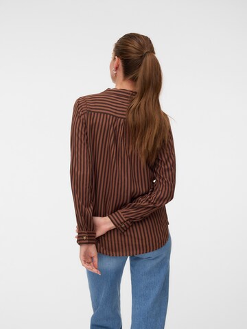 VERO MODA Blouse 'VMBUMPY' in Bruin