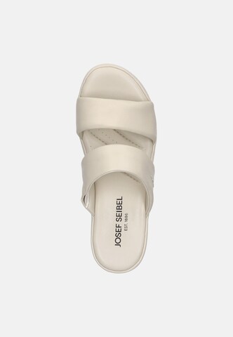 JOSEF SEIBEL Instappers in Beige