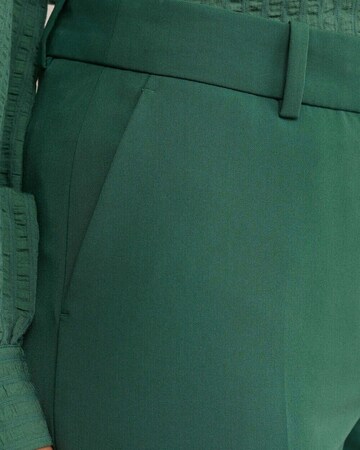 Coupe slim Pantalon à plis WE Fashion en vert