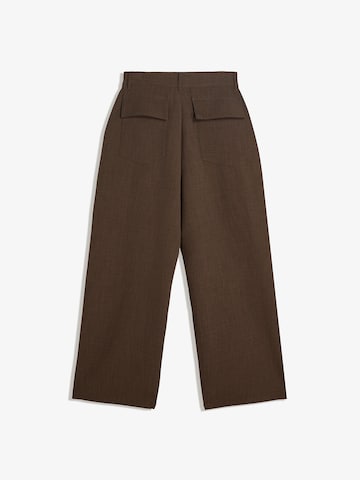 Bershka Loosefit Élére vasalt nadrágok - barna