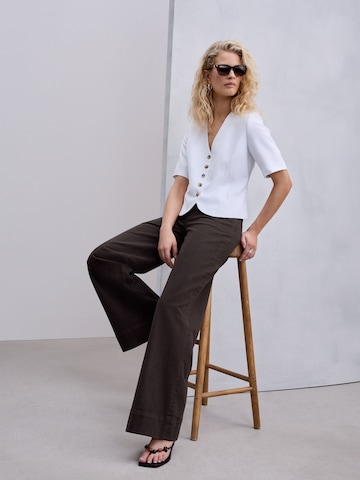 Next Wide Leg Jeans in Braun