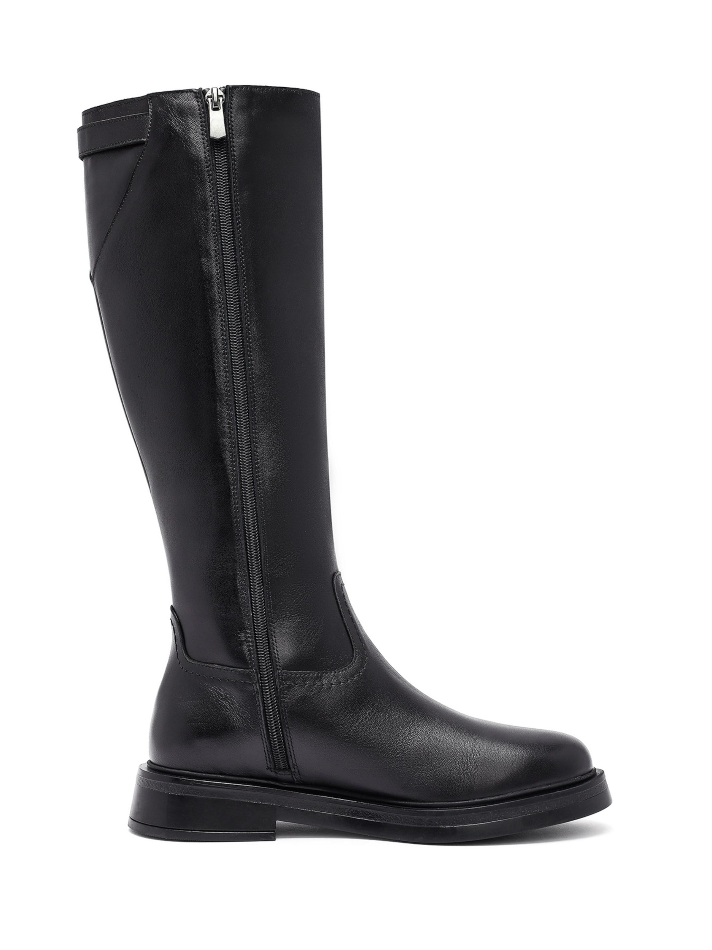 Derimod Boots in Black