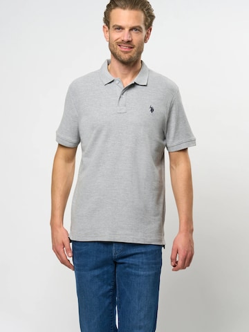 U.S. POLO ASSN. Poloshirt 'Alfred' in Grau: Vorderseite