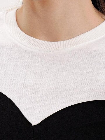 Maglietta di Bigdart in nero