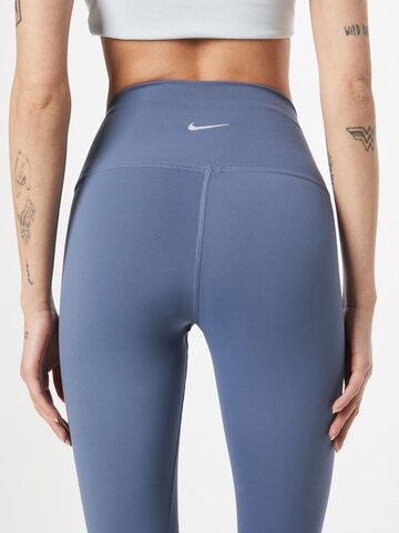 NIKE Skinny Sporthose in Blau