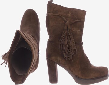 UNISA Dress Boots in 38 in Brown: front