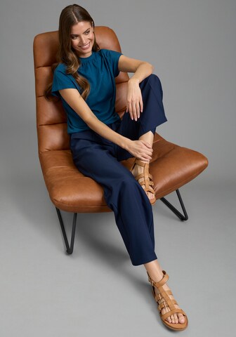 LAURA SCOTT Shirt in Blue