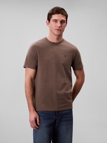 Calvin Klein Jeans Футболка в Серый: спереди