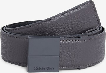 Ceinture Calvin Klein en gris : devant