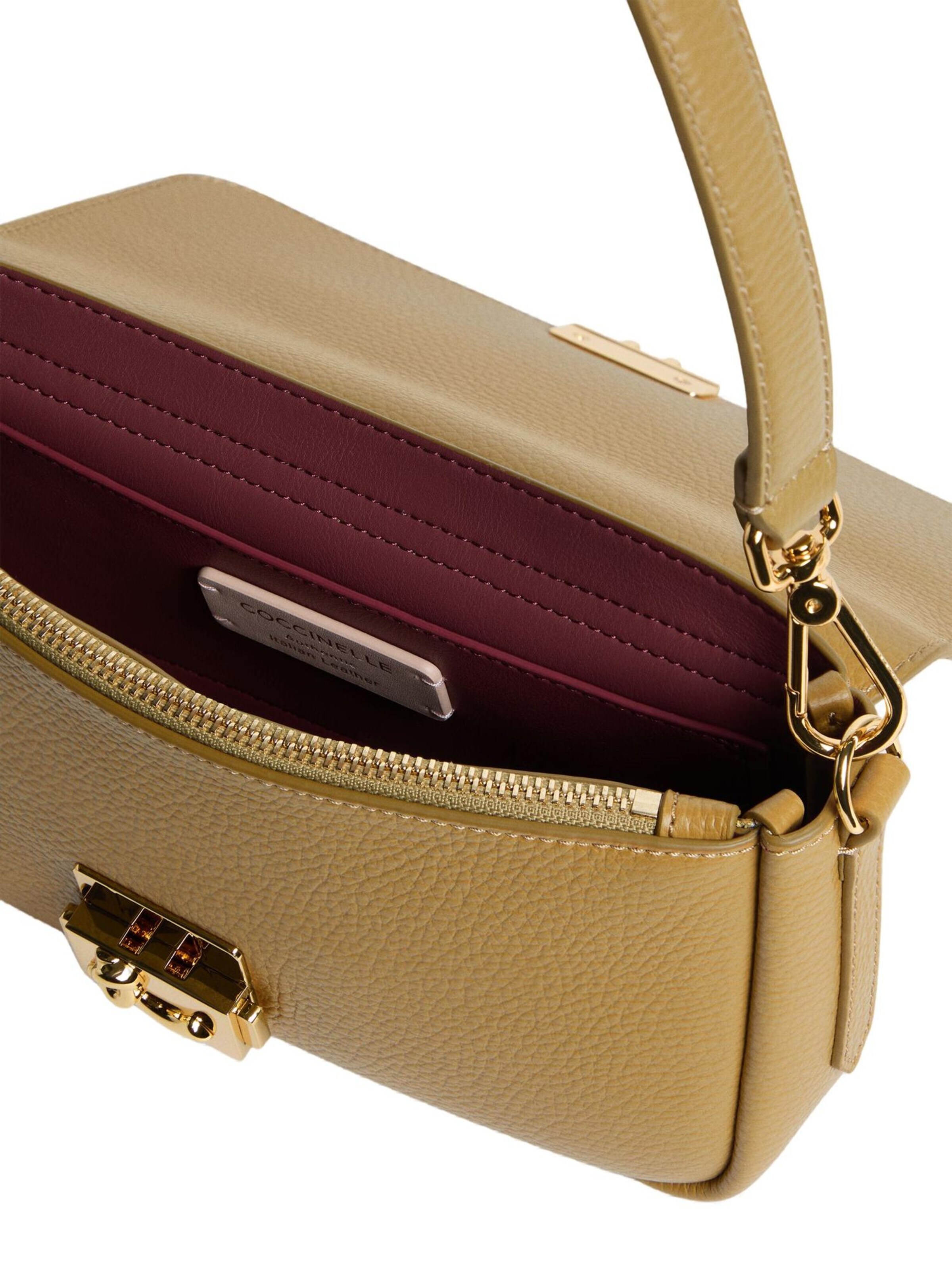 Borsa a mano 'Me Lock S26 1' di Coccinelle in giallo