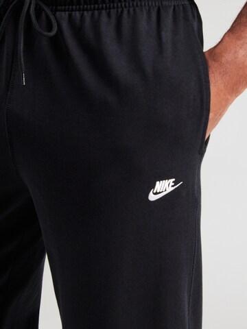 Nike Sportswear Конический (Tapered) Штаны 'CLUB' в Черный