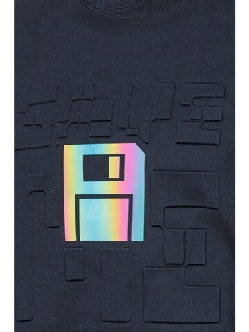 BOSS Sweatshirt 'Weiridescent' in Blau