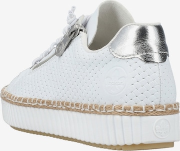 Baskets basses Rieker en blanc