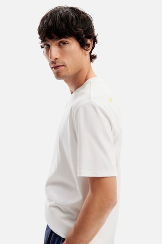 Desigual - Camiseta en blanco