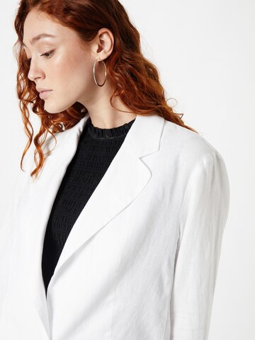 Sisley Blazer in White