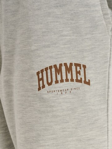 Hummel Tapered Hose 'Fast' in Grau