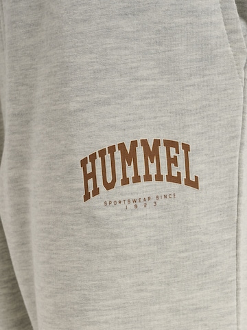 Hummel Tapered Pants 'Fast' in Grey