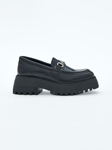 EDITED - Sapato Slip-on 'Xylia' em preto