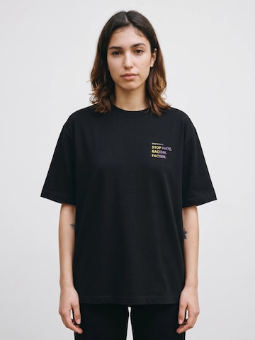 DROP.GOODS Oversized Shirt 'Statement' in Black: front