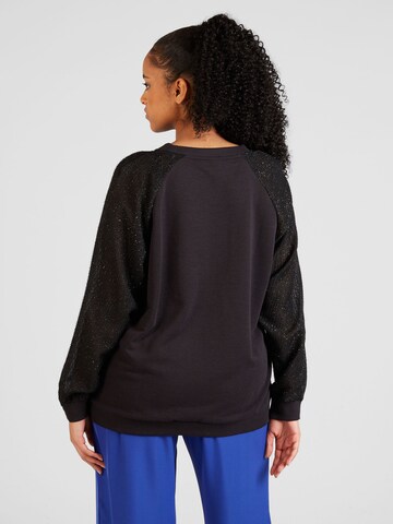 Sweat-shirt 'JANIA' ONLY Carmakoma en noir